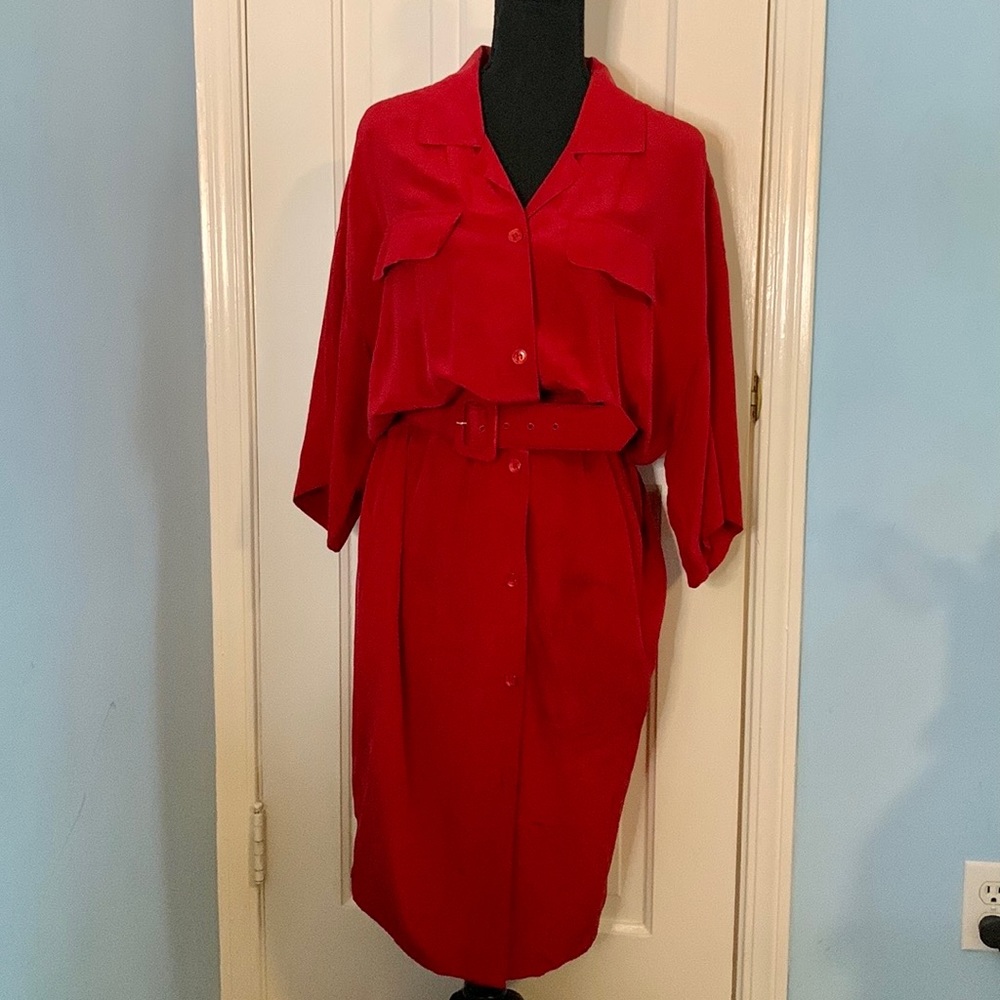 Elegant Red Midi Dress